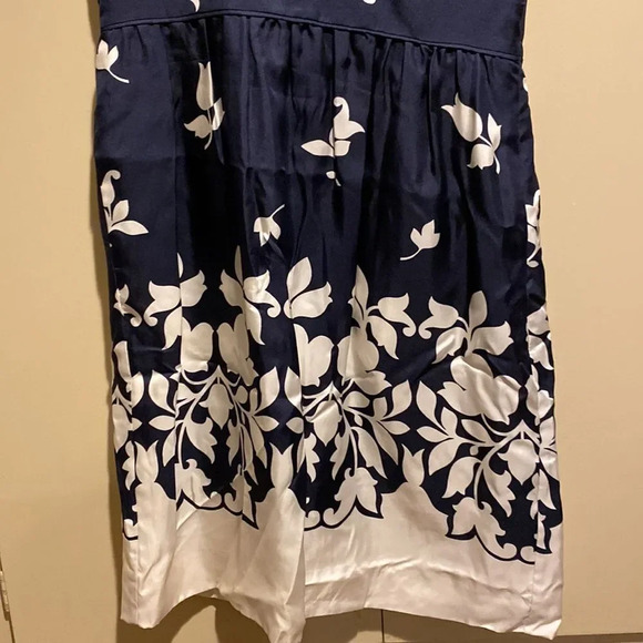 KATE SPADE Silk Dress Navy Blue White Floral 4 Silk V-Neck Lace Lining Dress - Picture 5 of 8